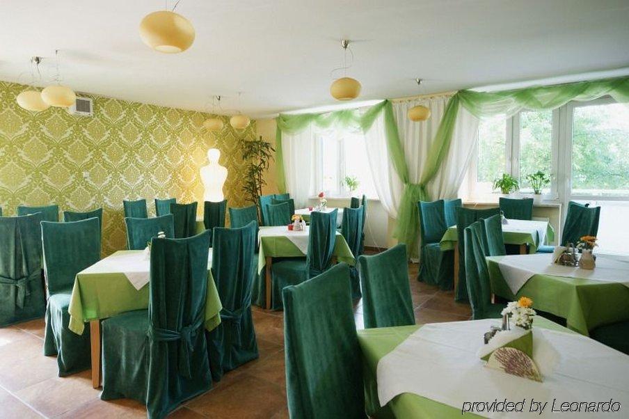 Hotel Wilanów Warszawa by DeSilva Restaurante foto